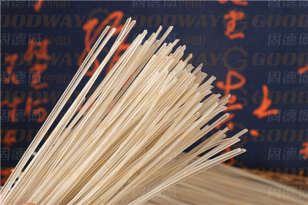 機(jī)械制紅薯粉條 機(jī)械制紅薯粉條