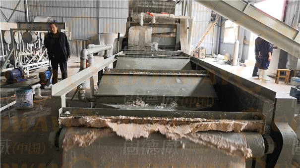 按需選配紅薯淀粉加工工藝及設(shè)備的四個(gè)基本原則 按需選配紅薯淀粉加工工藝及設(shè)備的四個(gè)基本原則